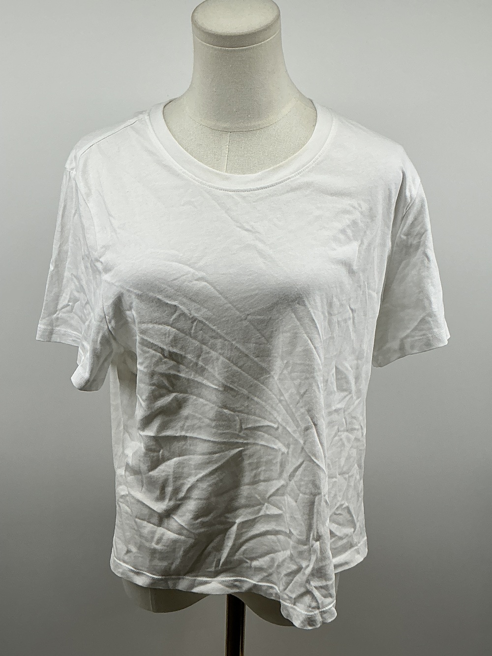 100% Organic Cotton Boxy Crewneck Tee
